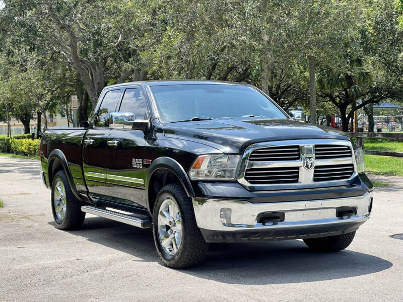 2016 RAM 1500 SLT