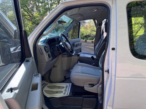 2014 Ford E-Series E-350 SD XLT