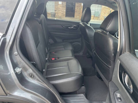 2018 Nissan Rogue SV