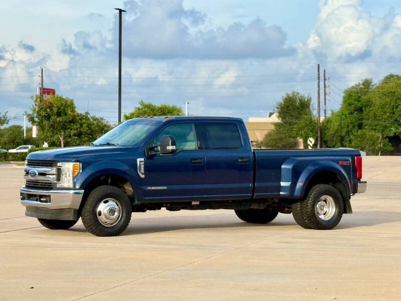 2017 Ford F-350 Super Duty XLT