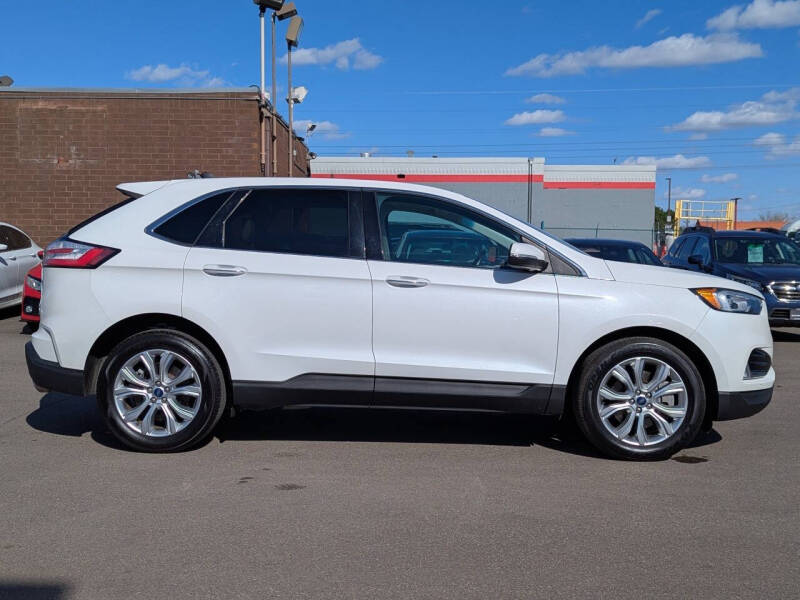 2021 Ford Edge Titanium