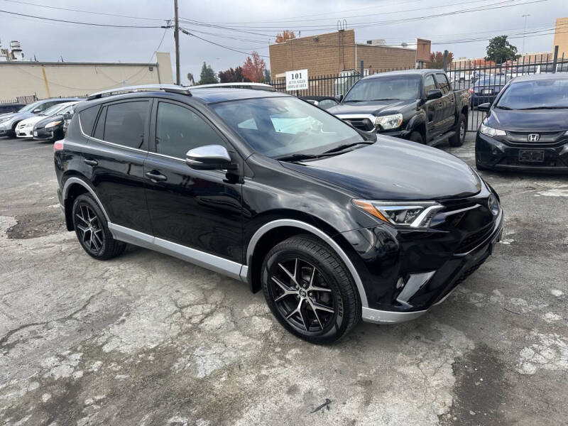 2018 Toyota RAV4 SE