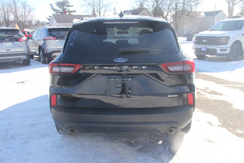 2025 Ford Escape ST-Line Select