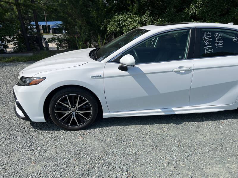 2021 Toyota Camry SE photo 4