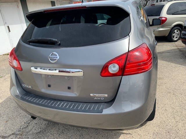 2012 Nissan Rogue SV w/SL Package