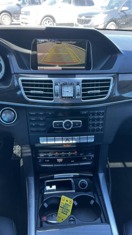 2015 Mercedes-Benz E-Class E 250 BlueTEC