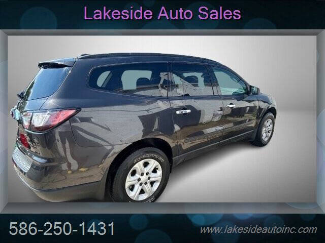 2017 Chevrolet Traverse LS