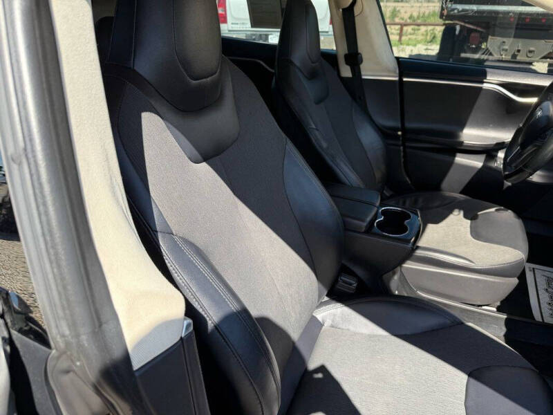 2013 Tesla Model S