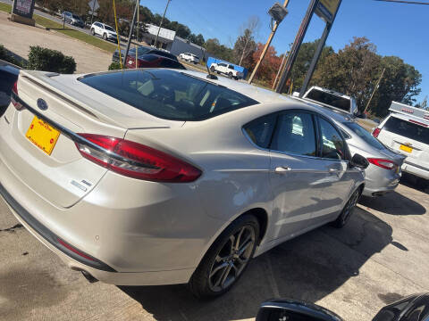 2017 Ford Fusion SE