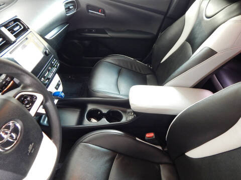 2017 Toyota Prius Two