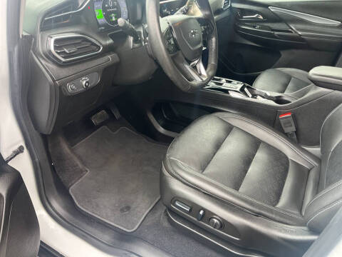 2023 Chevrolet Bolt EV 2LT