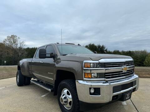 2015 Chevrolet Silverado 3500HD for sale at Priority One Auto Sales in Stokesdale NC