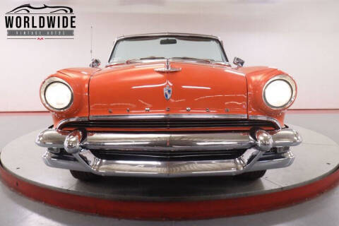1955 Lincoln Capri