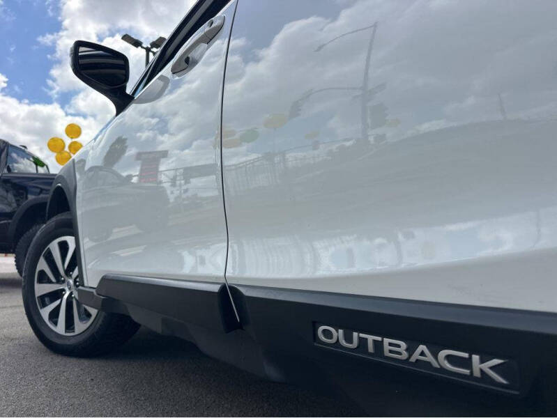 2024 Subaru Outback Premium