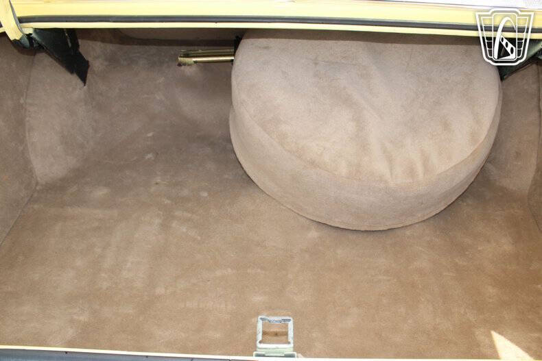 1972 Ford Thunderbird