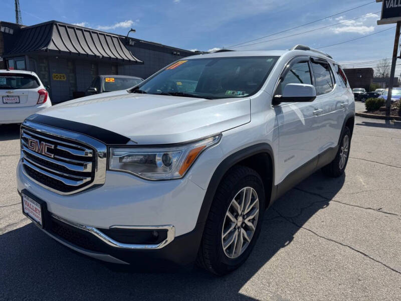 2017 GMC Acadia SLE-2