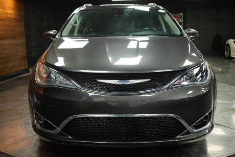 2019 Chrysler Pacifica Touring L
