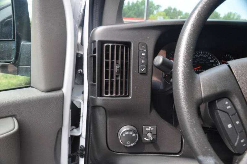 2019 GMC Savana 2500