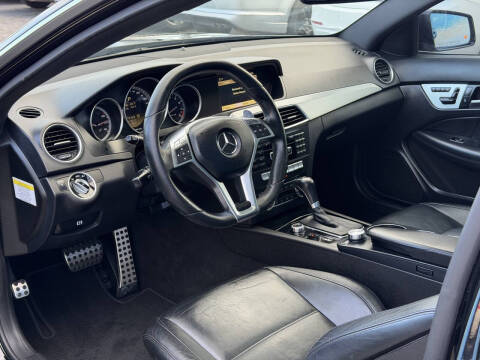 2012 Mercedes-Benz C-Class C 63 AMG