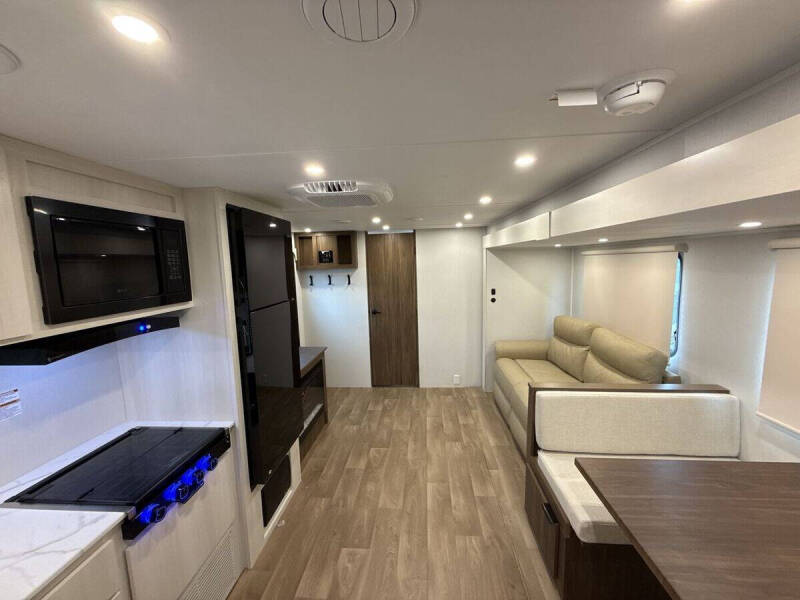 2026 Winnebago Access