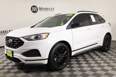 2022 Ford Edge SE