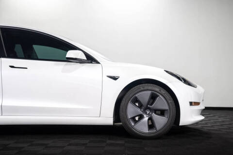2021 Tesla Model 3 Standard Range Plus