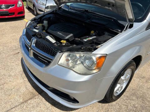 2012 Dodge Grand Caravan Crew