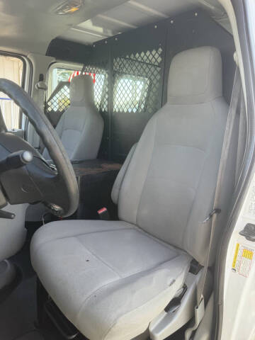 2014 Ford E-Series E-150