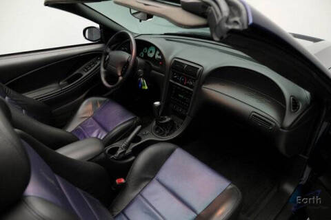 2004 Ford Mustang SVT Cobra