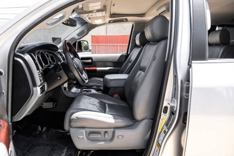 2017 Toyota Sequoia Platinum