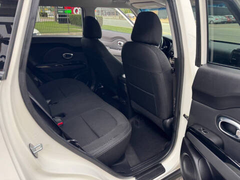 2018 Kia Soul +