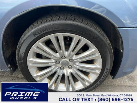 2011 Chrysler 300 Limited