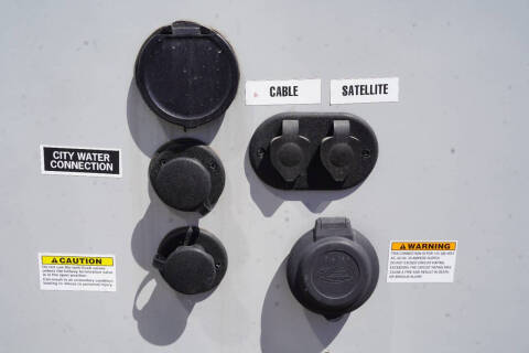 2021 Cruiser RV shadow  Cruiser