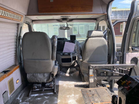 2012 Ford E-Series E-150