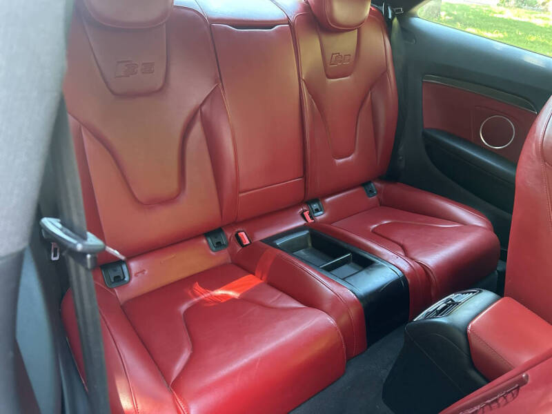 2011 Audi S5 4.2 quattro Prestige