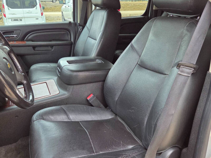 2013 Chevrolet Suburban LTZ