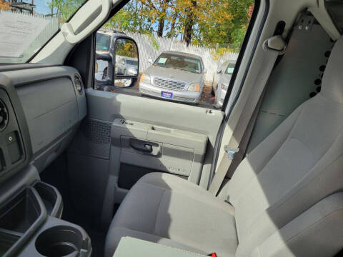 2014 Ford E-Series E-150