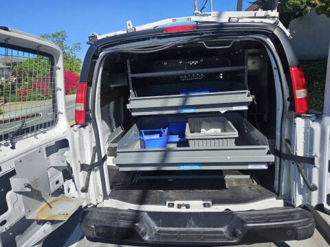 2018 Chevrolet Express 2500