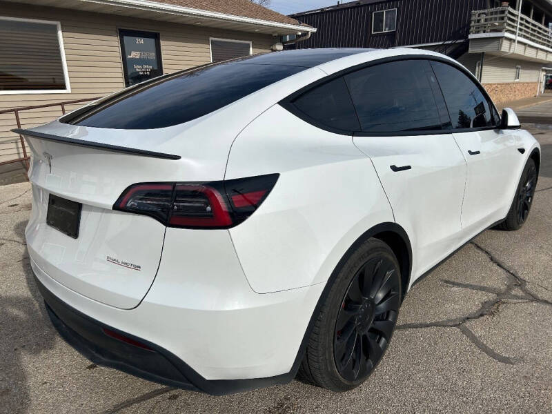 2023 Tesla Model Y Performance