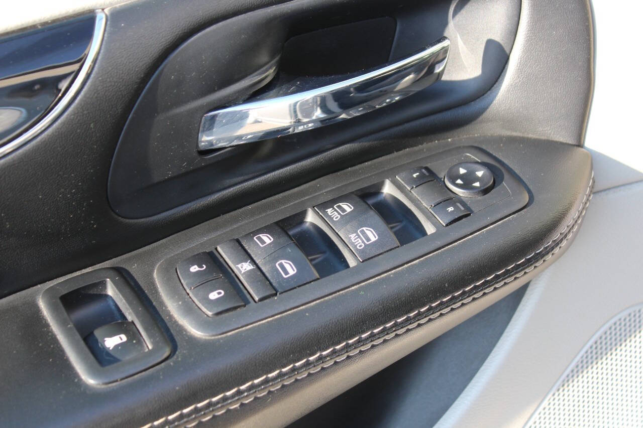 DodgeGrand Caravan10