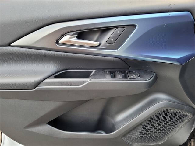 2026 Chevrolet Equinox EV LT 2