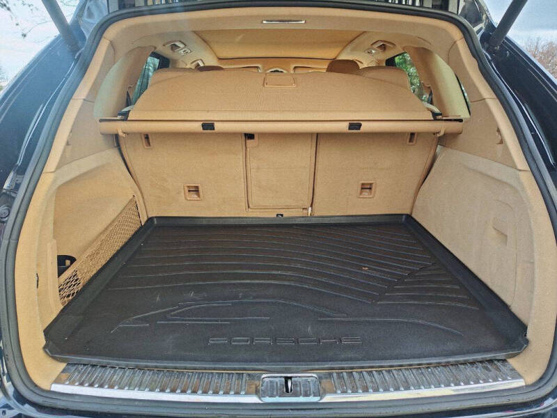 2016 Porsche Cayenne S