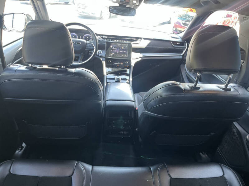 2023 Jeep Grand Cherokee Altitude