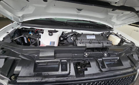 2025 Chevrolet Express 2500