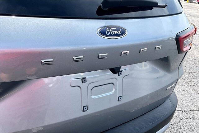 2024 Ford Escape Platinum