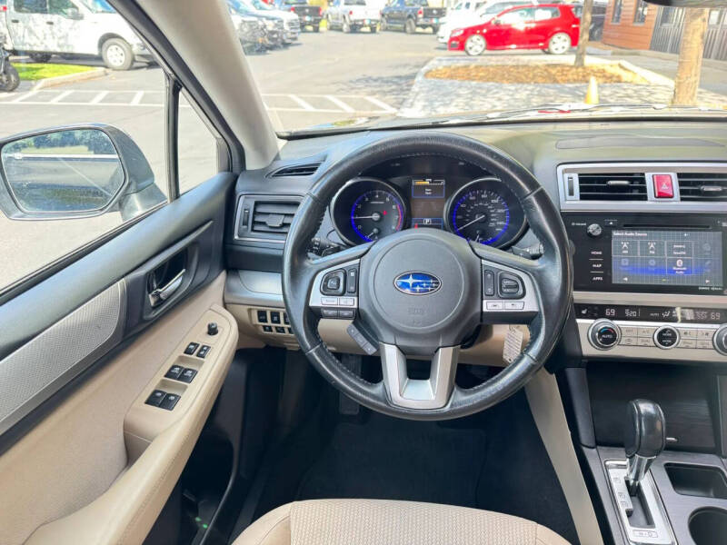 2016 Subaru Outback 2.5i Premium