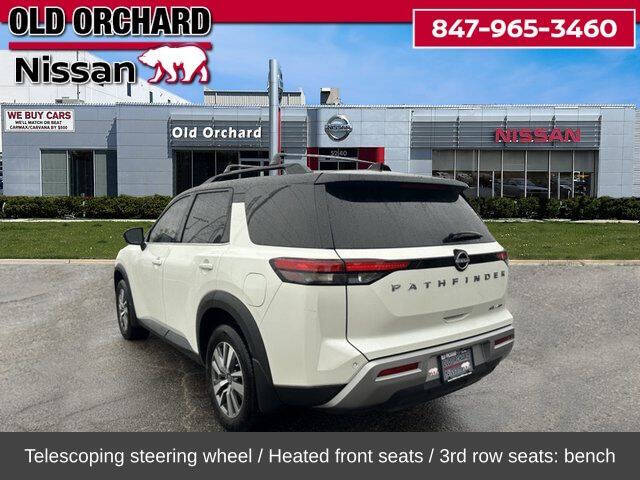 2023 Nissan Pathfinder SL