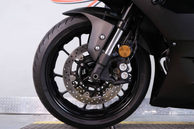 2024 Yamaha YZF-R7