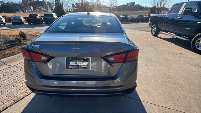 2023 Nissan Altima 2.5 SV