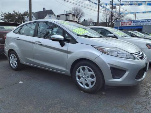 2013 Ford Fiesta for sale at M & R Auto Sales INC. in North Plainfield NJ